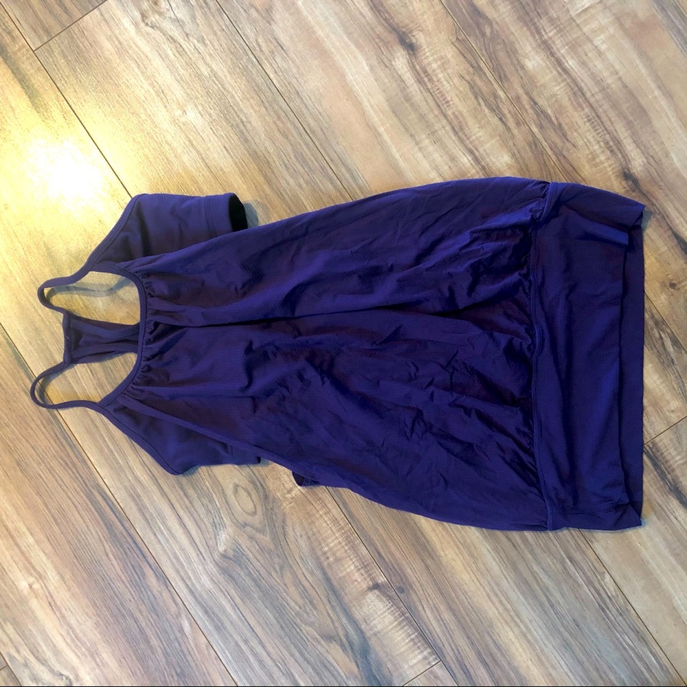 Lululemon tank